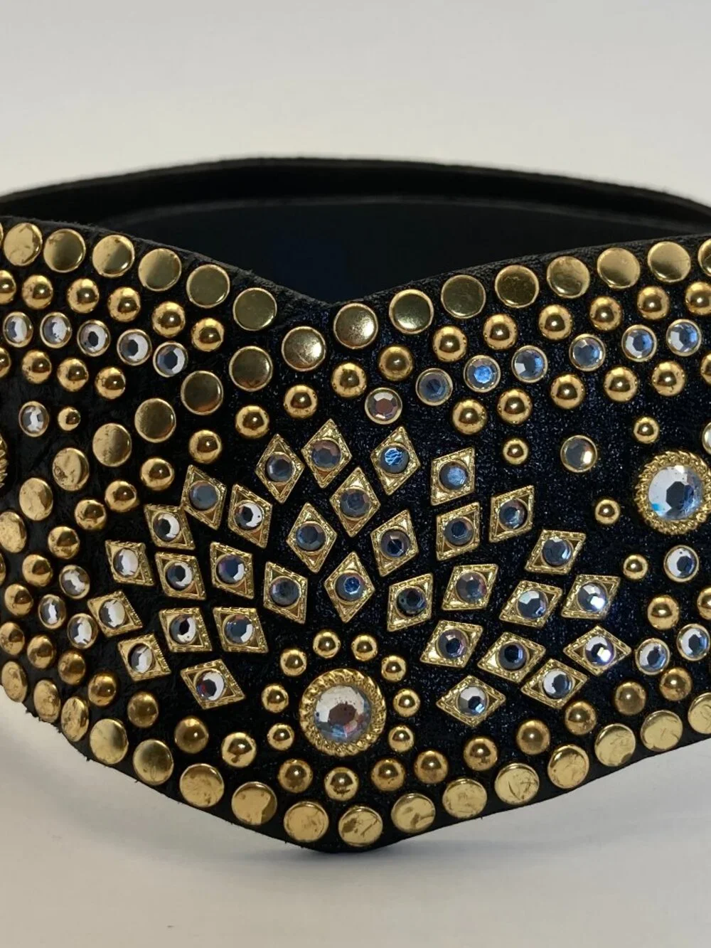 Kippys Vintage Western Belt Sz 34-37 Swarovski Crystal Black Leather Gold Studs